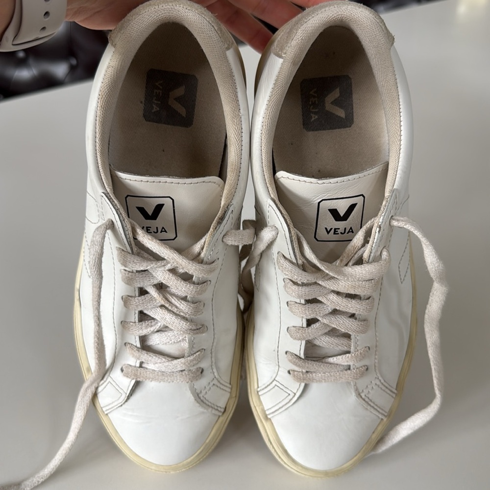 VEJA Esplar Leather Logo Sneakers in White Color  Womens Size 7 - Picture 13 of 16